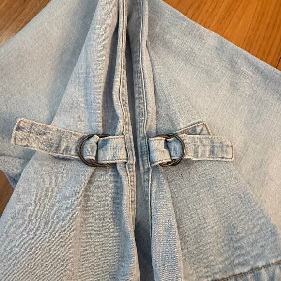 Vintage 90s Y2K Mudd Jeans Size 9 Low Rise Flare Bell Brass Buckle Light Wash - Picture 8 of 15
